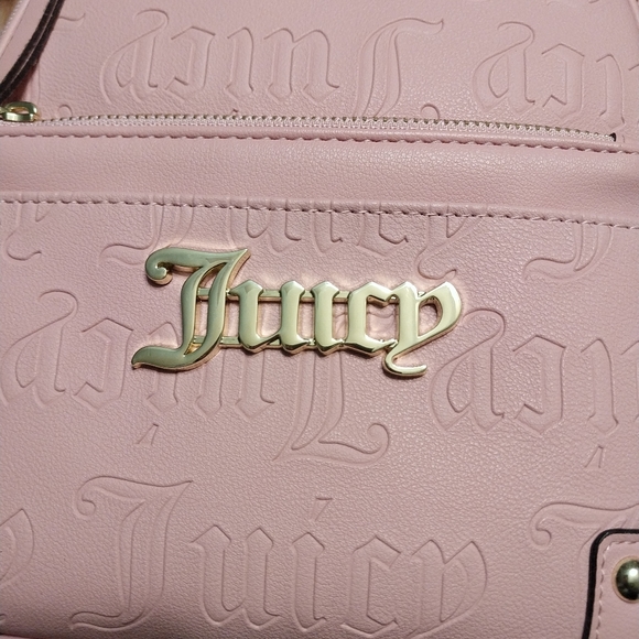 NEW Juicy Couture Deboss Taffy Pullout Pouch Backpack - Picture 3 of 11